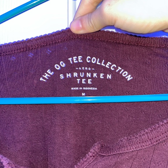 Maroon Cropped Long Sleeve (Medium) - Picture 3 of 3